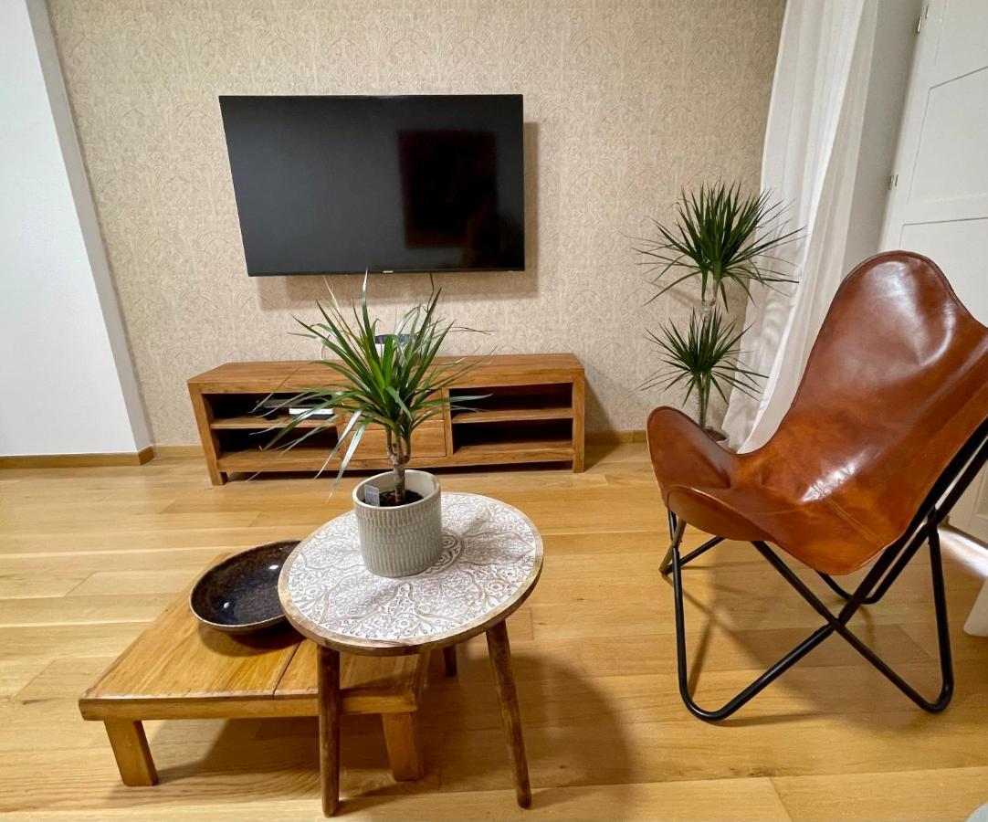 Piso Principal Apartment โอว์เรนเซ ภายนอก รูปภาพ